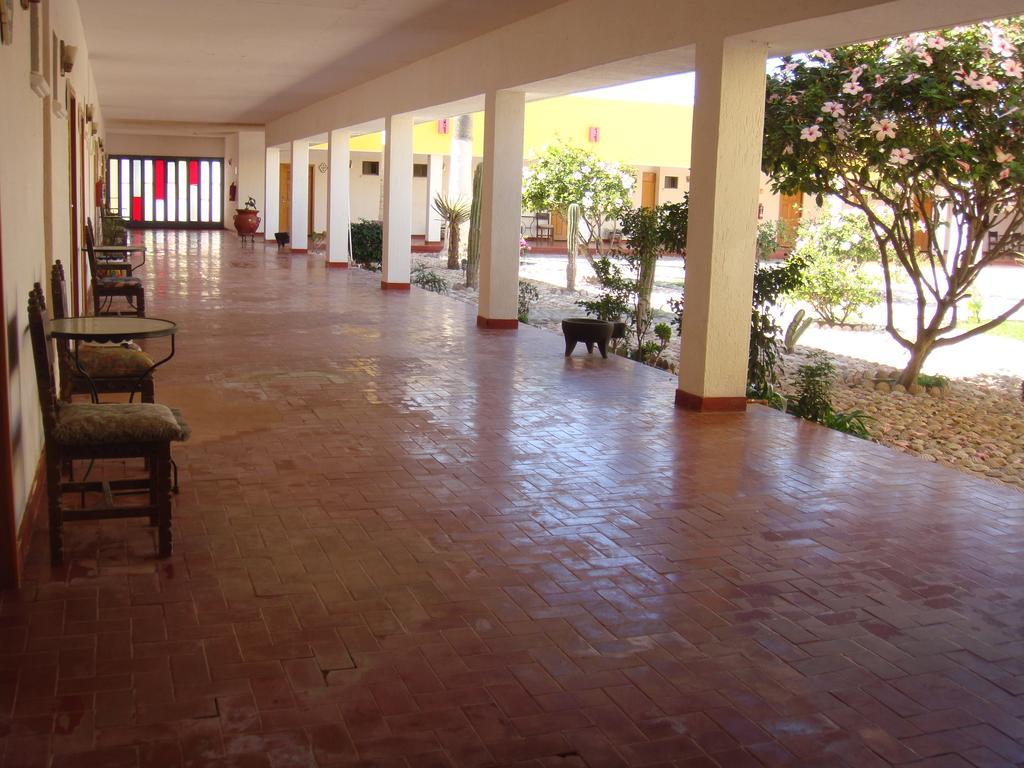 The Halfway Inn Guerrero Negro المظهر الخارجي الصورة